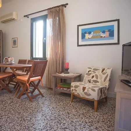 Fay's Kefalonia Holiday home *